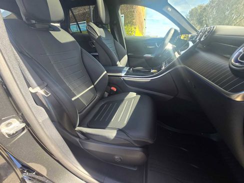 New 2026 Mercedes-Benz GLC 350e 4MATIC image 11