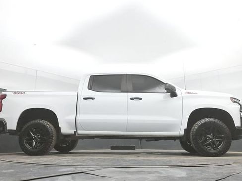 Used 2021 Chevrolet Silverado 1500 LT Trail Boss w/ Convenience Package II AWD/4WD image 48