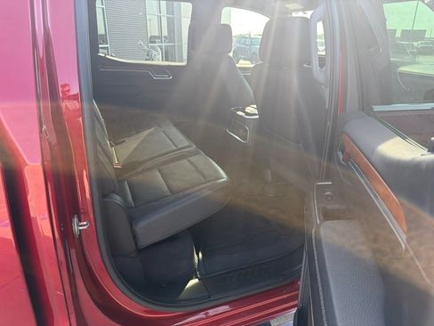 Used 2022 GMC Sierra 1500 Denali w/ Technology Package AWD/4WD image 23