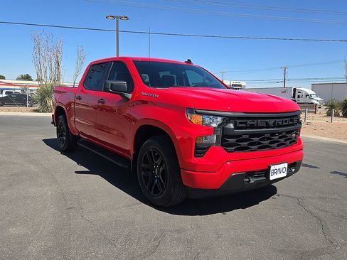 Used 2024 Chevrolet Silverado 1500 Custom image 6