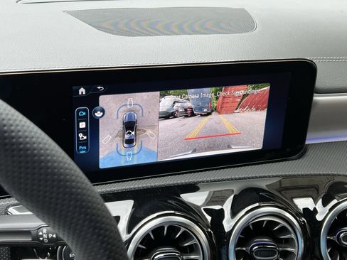 New 2026 Mercedes-Benz CLA 250 4MATIC image 17