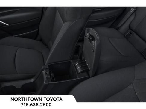 New 2026 Toyota Corolla Cross LE w/ Moonroof Package AWD/4WD image 14
