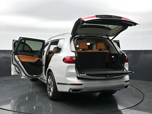 Used 2020 BMW X7 xDrive40i w/ Luxury Seating Package AWD/4WD image 50