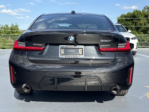 New 2026 BMW 330i Sedan w/ M Sport Package RWD image 4