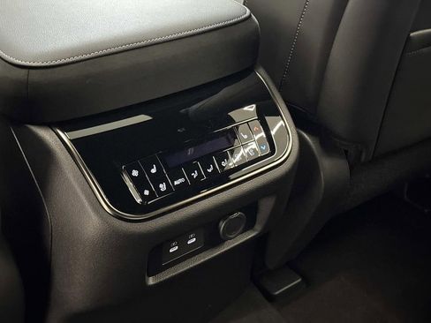 New 2026 INFINITI QX80 4WD w/ Sport Exterior Package image 17