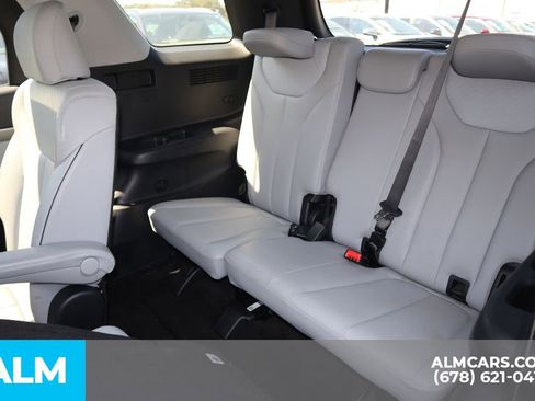 Used 2025 Hyundai Palisade SEL image 19