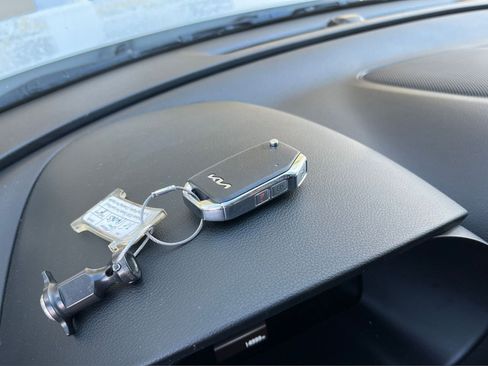Used 2025 Kia Soul LX w/ LX Technology Package image 21