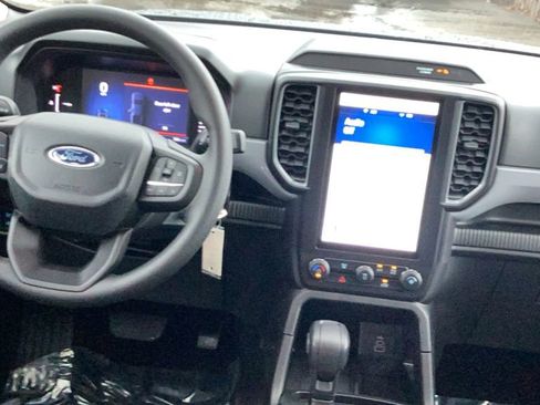New 2025 Ford Ranger XL image 19