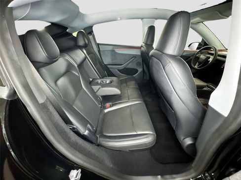 Used 2026 Tesla Model Y 2WD image 21