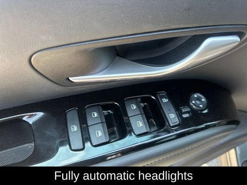 Used 2022 Hyundai Tucson SEL w/ Cargo Package AWD/4WD image 12