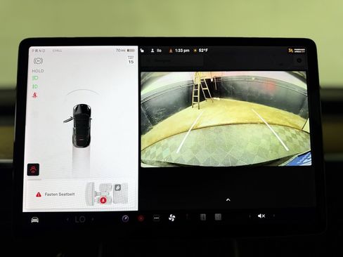 Used 2020 Tesla Model Y Long Range image 18