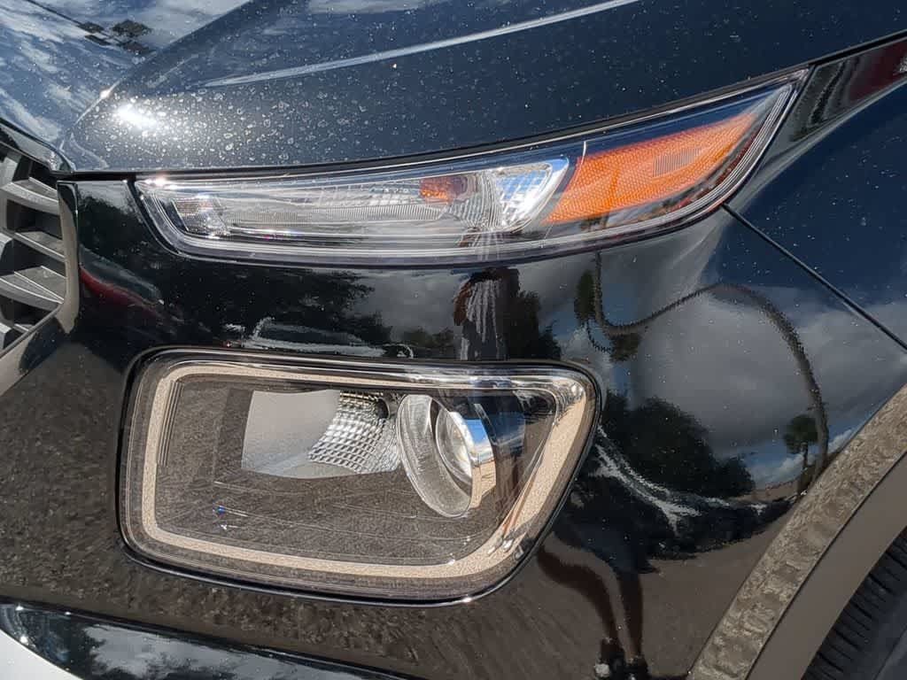 New 2026 Hyundai Venue SE FWD image 11