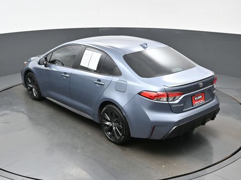 Used 2023 Toyota Corolla SE FWD image 37