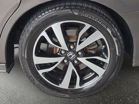 Used 2020 Honda Odyssey Elite image 32