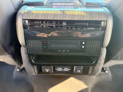 Used 2022 Jeep Wagoneer Series II image 22