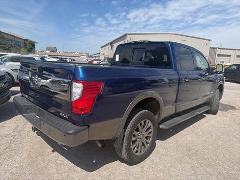Used 2017 Nissan Titan Platinum Reserve AWD/4WD image 4