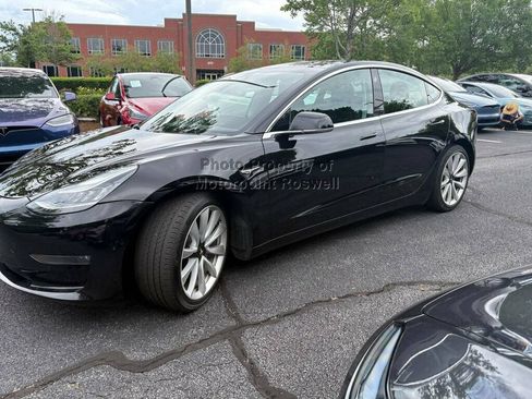 Used 2019 Tesla Model 3 Standard Range Plus RWD image 3