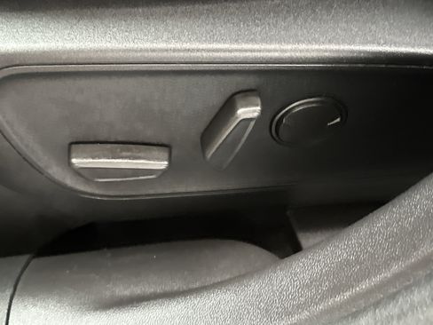 Used 2024 Ford Escape Active image 21