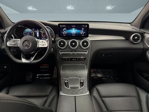 Used 2023 Mercedes-Benz GLC 300 4MATIC Coupe image 14