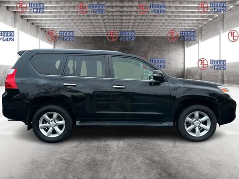 Used 2011 Lexus GX 460 image 4