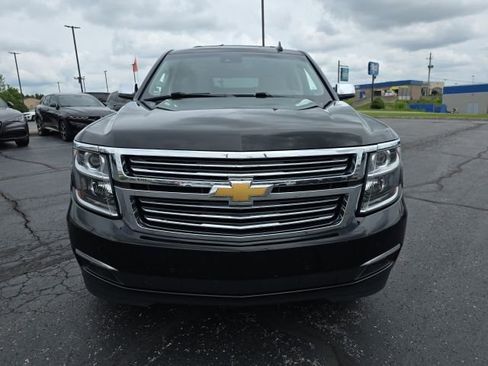 Used 2017 Chevrolet Suburban Premier AWD/4WD image 12