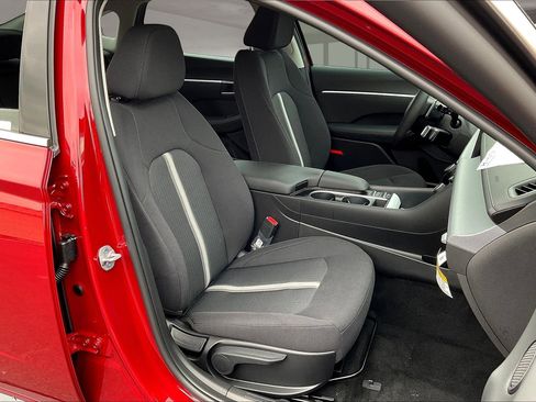 New 2025 Hyundai Sonata SEL image 11
