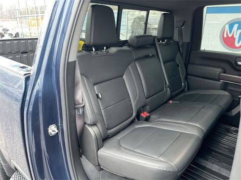 Certified 2023 GMC Sierra 2500 SLT w/ SLT Preferred Package image 26