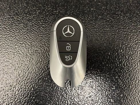 Used 2025 Mercedes-Benz C 300 Sedan image 62