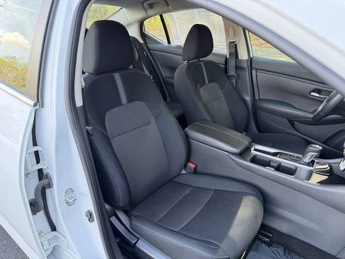 Used 2023 Nissan Sentra SV FWD image 31