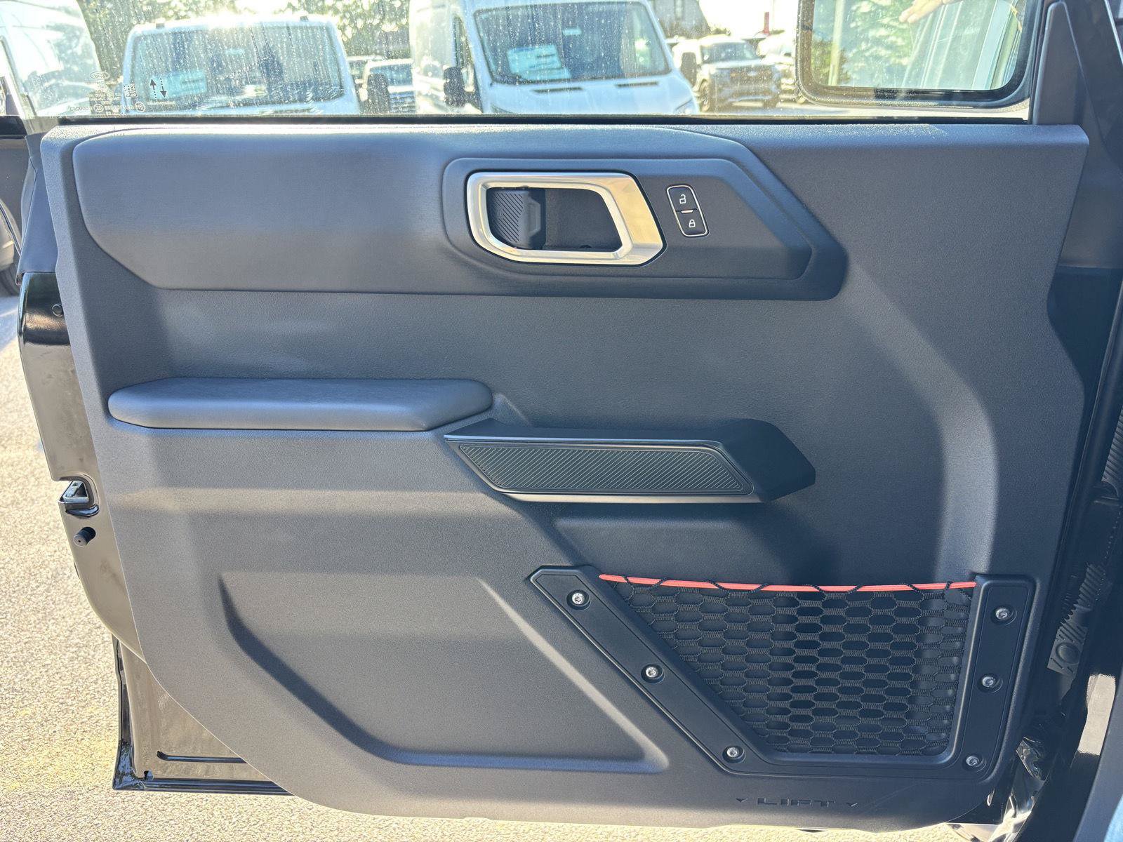Used 2026 Ford Bronco Raptor AWD/4WD image 29