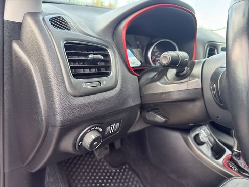 Used 2019 Jeep Compass Trailhawk w/ Leather Interior Group AWD/4WD image 14