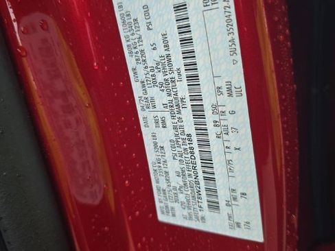 Used 2024 Ford F250 Platinum image 15