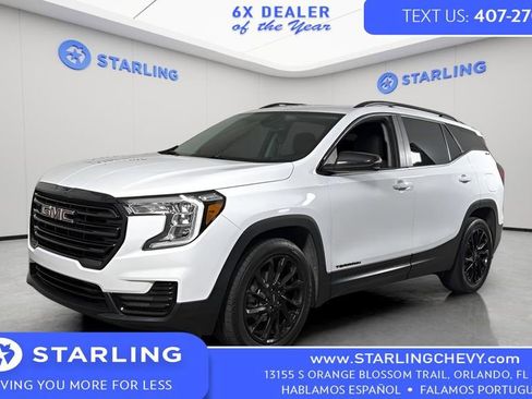 Used 2023 GMC Terrain SLE w/ Elevation Edition FWD image 1