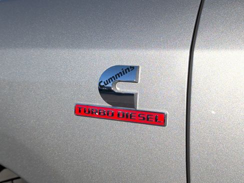 Used 2024 RAM 3500 Tradesman w/ Chrome Appearance Group image 12