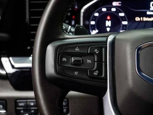 Used 2024 GMC Sierra 1500 SLT w/ SLT Premium Plus Package AWD/4WD image 34