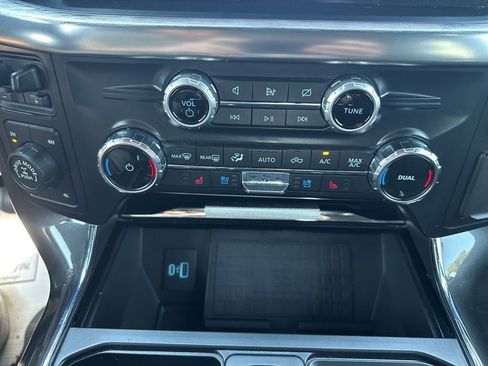 Used 2022 Ford F150 Lariat AWD/4WD image 29