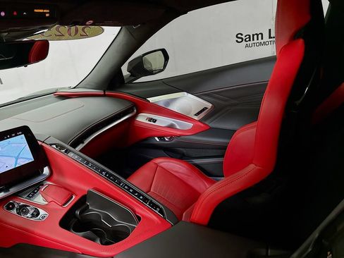 Used 2025 Chevrolet Corvette Z06 RWD image 24
