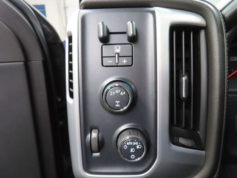 Used 2019 GMC Sierra 2500 SLT image 52