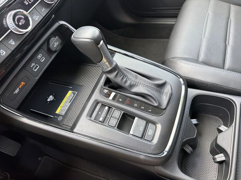 Used 2024 Honda CR-V EX-L image 8