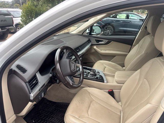Used 2018 Audi Q7 2.0T Premium Plus w/ Premium Plus Package AWD/4WD image 9