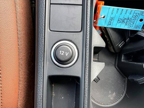 Used 2022 Audi Q3 2.0T Premium Plus w/ Premium Plus Package image 32