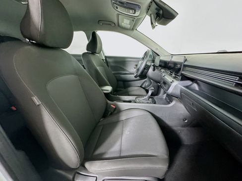 Used 2024 Hyundai Kona SEL image 29