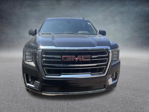 Used 2022 GMC Yukon XL SLT w/ SLT Luxury Package AWD/4WD image 12