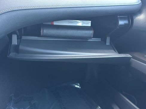 Used 2023 Toyota Camry SE image 38