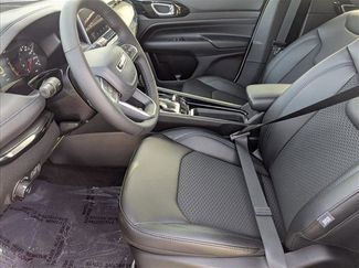 New 2026 Jeep Compass Latitude video 4