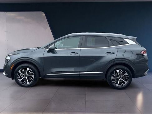 Certified 2023 Kia Sportage EX AWD/4WD image 2