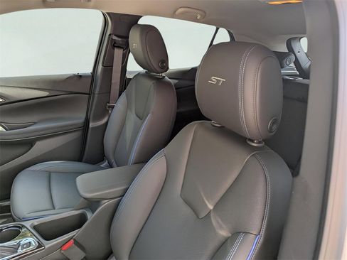 New 2026 Buick Encore GX Sport Touring w/ Advanced Technology Package image 9