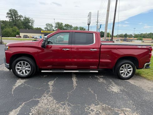 Used 2020 Chevrolet Silverado 1500 LTZ w/ LTZ Premium Package AWD/4WD image 2