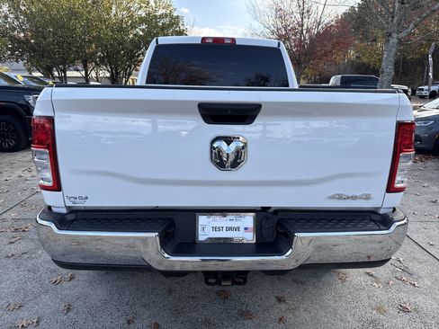 Used 2019 RAM 3500 Tradesman w/ Chrome Appearance Group image 6