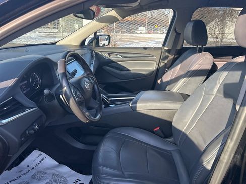 Used 2020 Buick Enclave Essence image 14